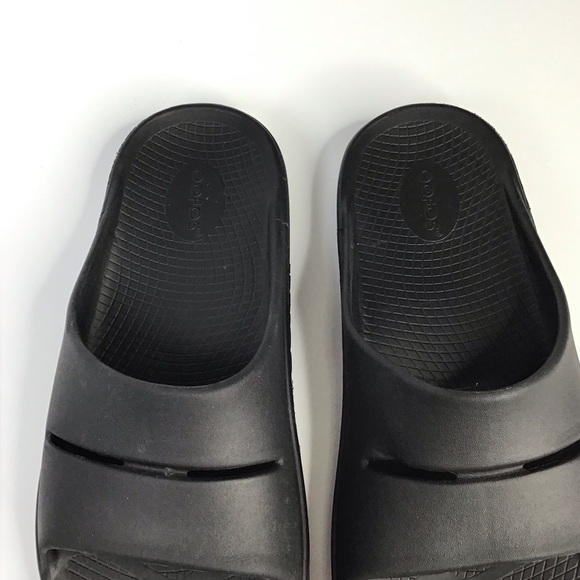 OOFOS OOAhh Slide Sandal in Black Size 14. - Picture 4 of 11